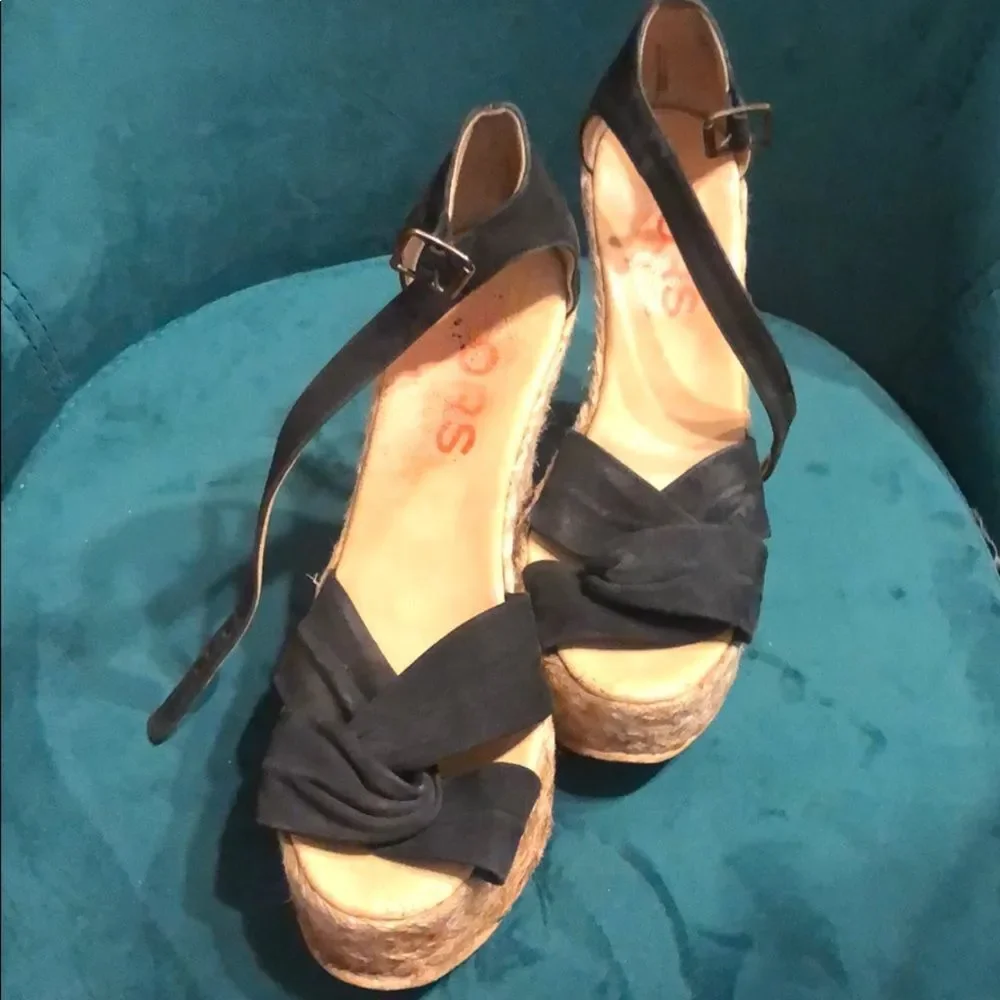 Black Wedge Michael Korda Heel Suede Black Size 8
